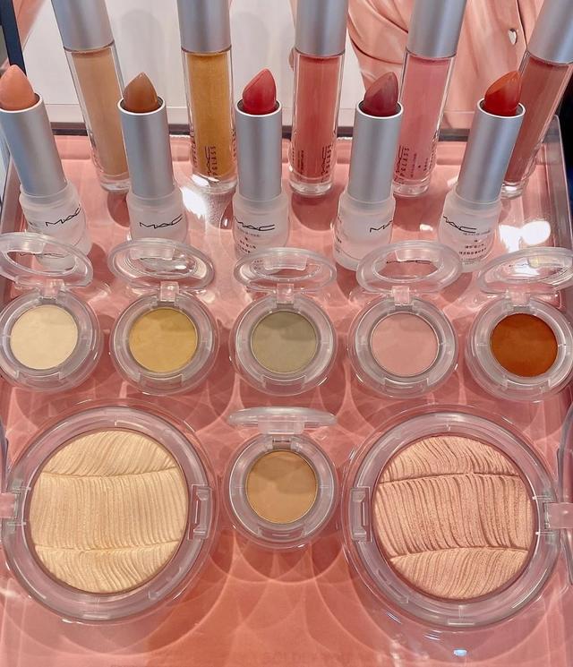 mac白色磨砂壳新款,mac苹果试色透明塑料壳