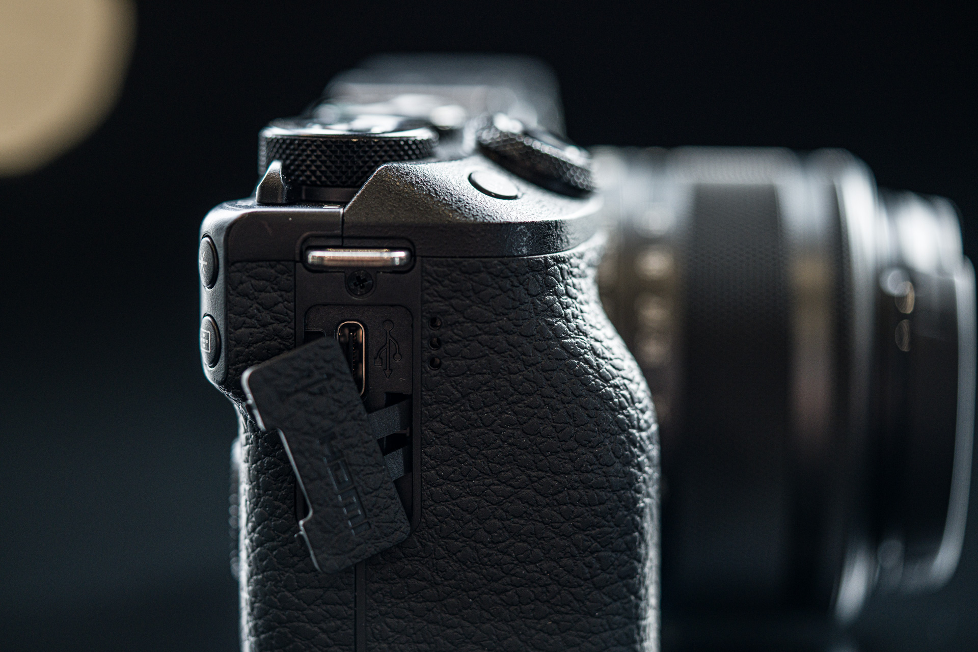 佳能apsc画幅eosr7已经开始测试了,eosm6markii教程