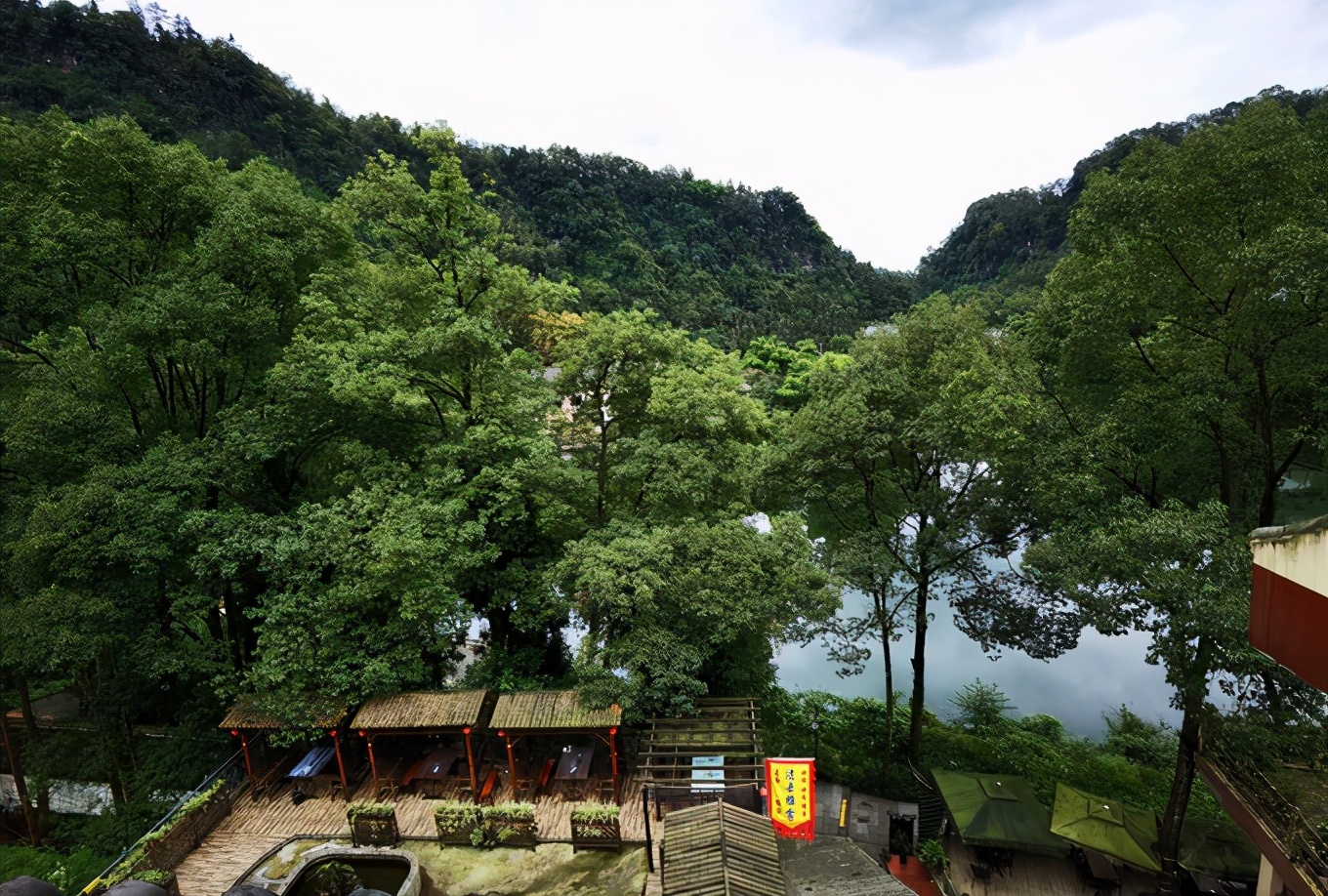 深秋峨眉风光好——「清音阁/金顶/红珠山温泉」三日行