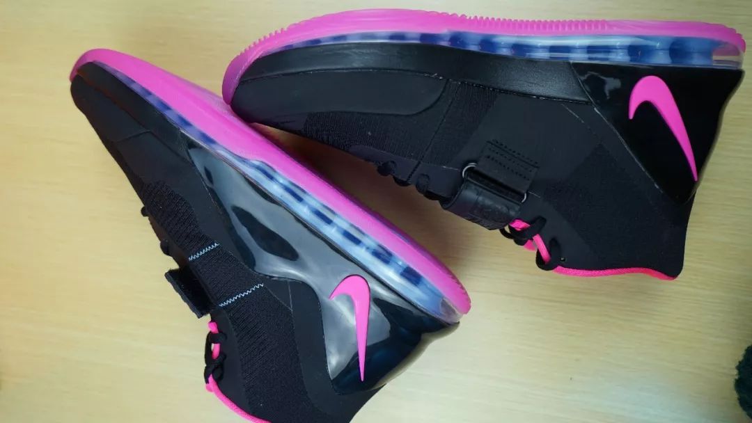 WEN开箱|你多久没在篮球鞋上看到MAX气垫了？内线球员就选它！