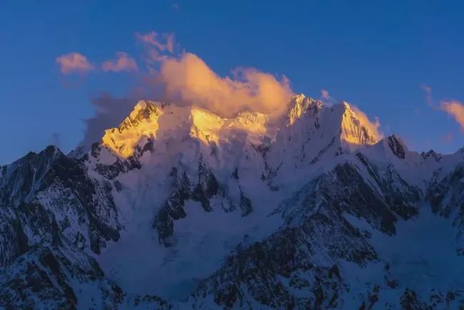 媲美西藏的美景,梅里雪山下的天堂秘境雨崩