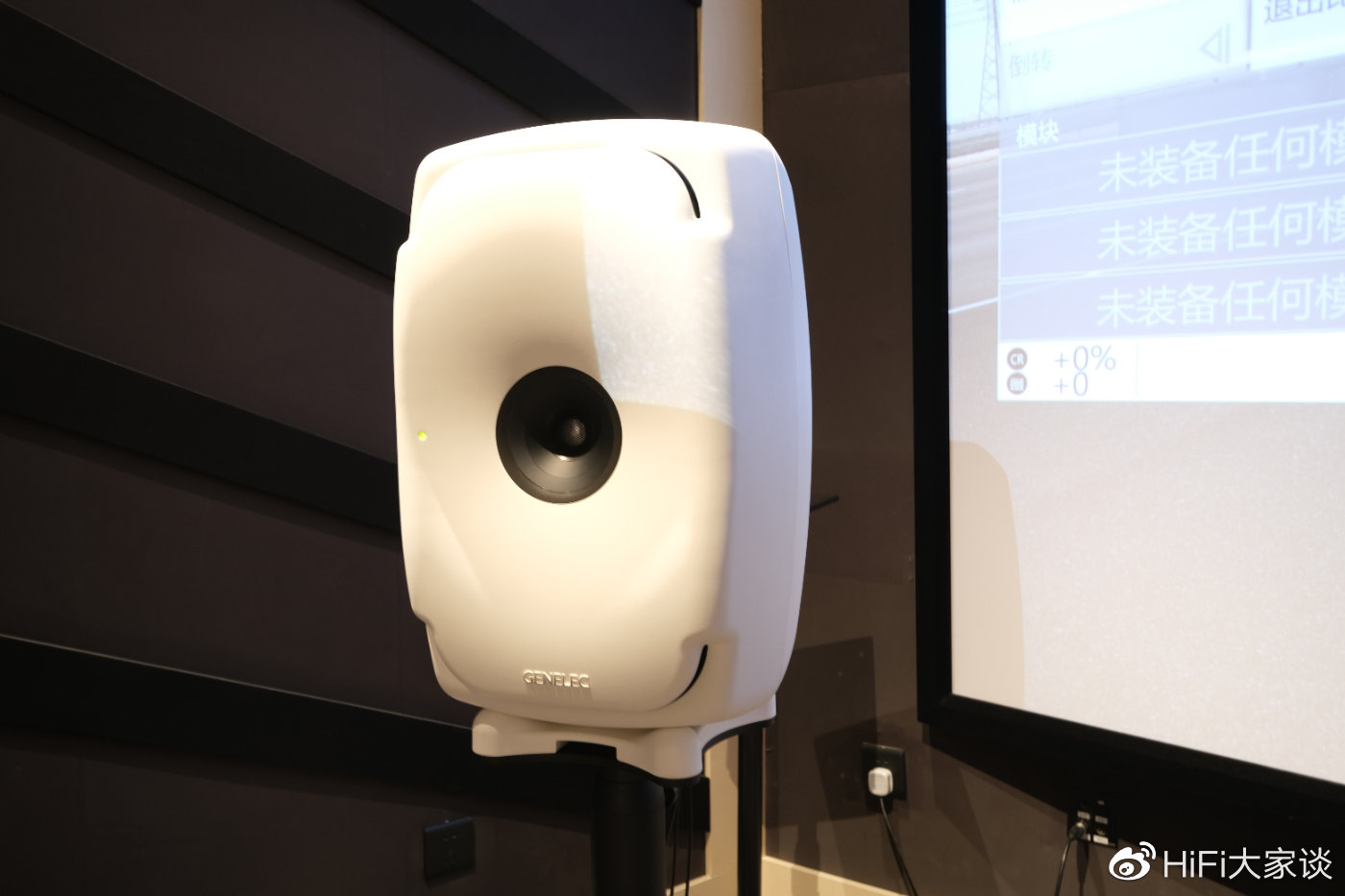 真力8361A真实聆听每一个细节，绝不放过任何瑕疵