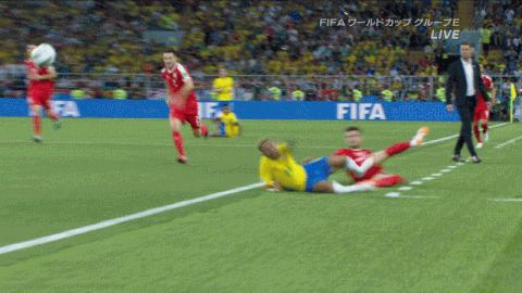 足球是个最好的运动,足球是勇敢者的运动