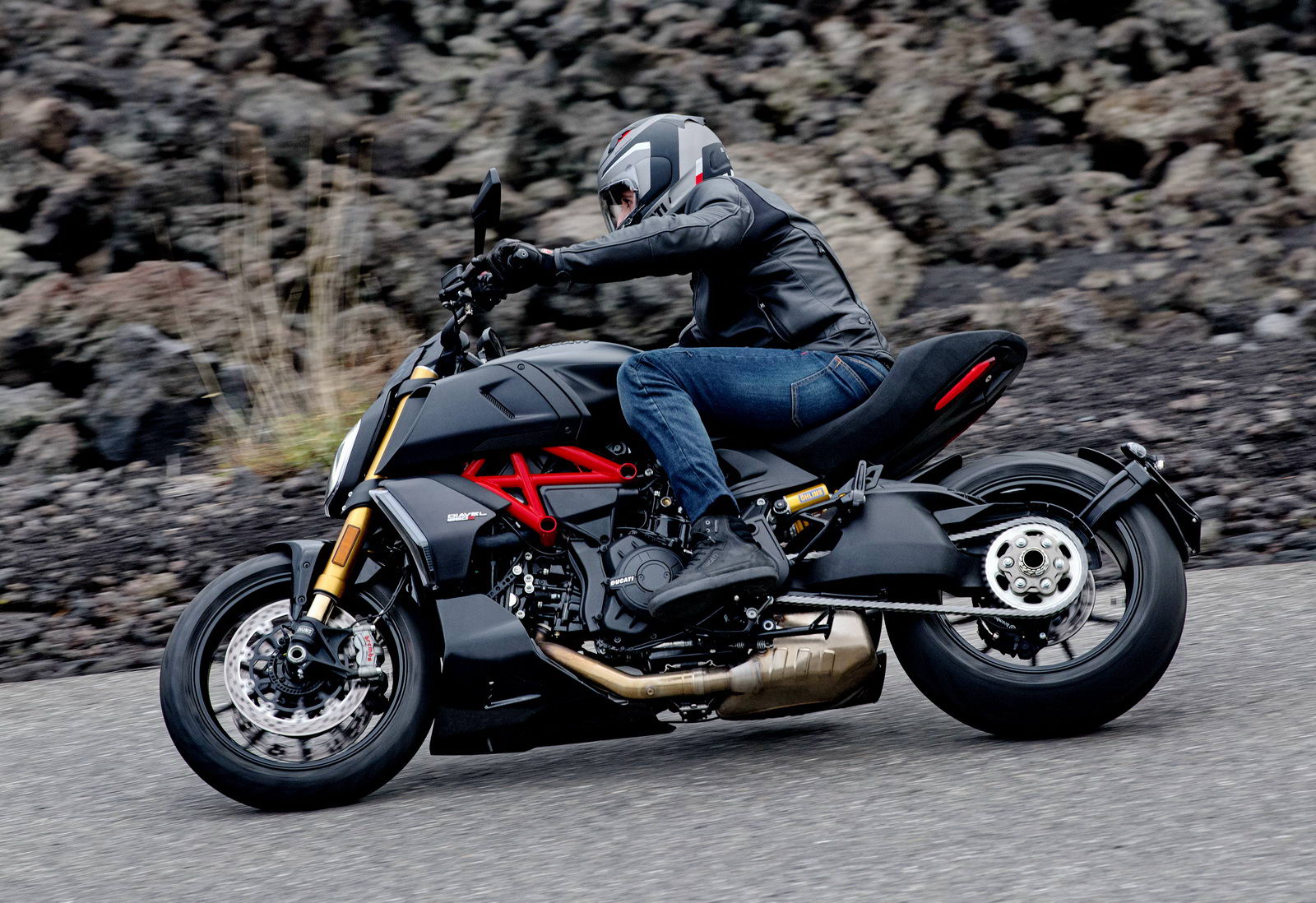 杜卡迪diavel大魔鬼1260,杜卡迪diavel1260s多少钱