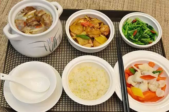 亲身经历告诉你，如何轻松解决母乳喂养的各种问题！