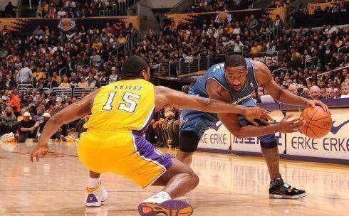 nba鞋王塔克上脚的dunk,塔克总决赛钻石球鞋