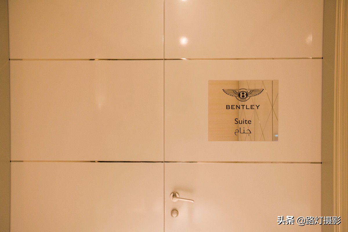 迪拜住一晚要上千美元的帆船酒店,在迪拜住一晚