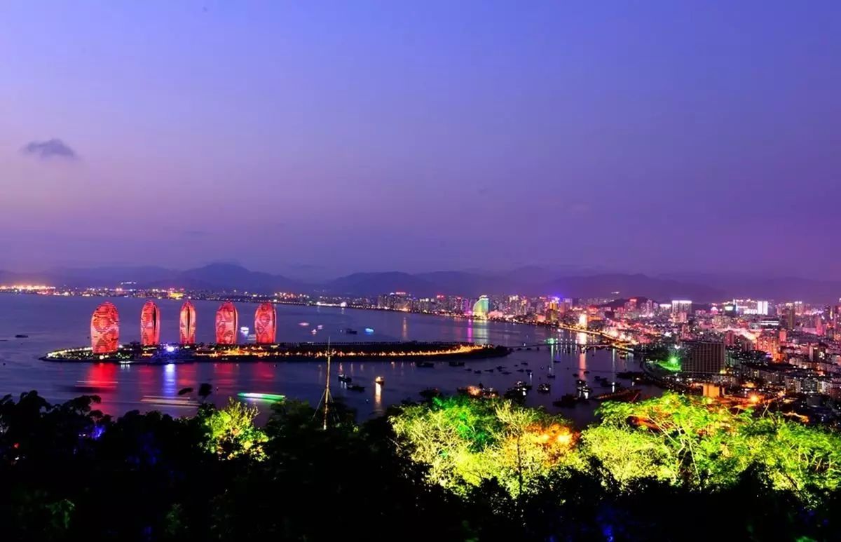 三亚自由行旅游全攻略省钱必看,超实用的三亚旅游攻略自由行