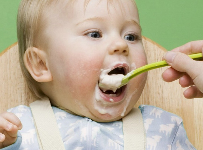 两周岁小孩不吃饭不喝奶怎么办,两岁宝宝不爱吃饭不长身体怎么办