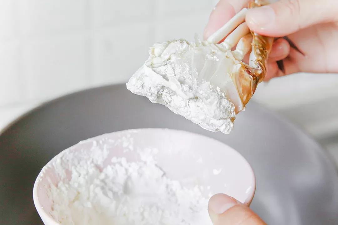 梭子蟹年糕煲做法大全家常,芋头火腿梭子蟹的做法大全