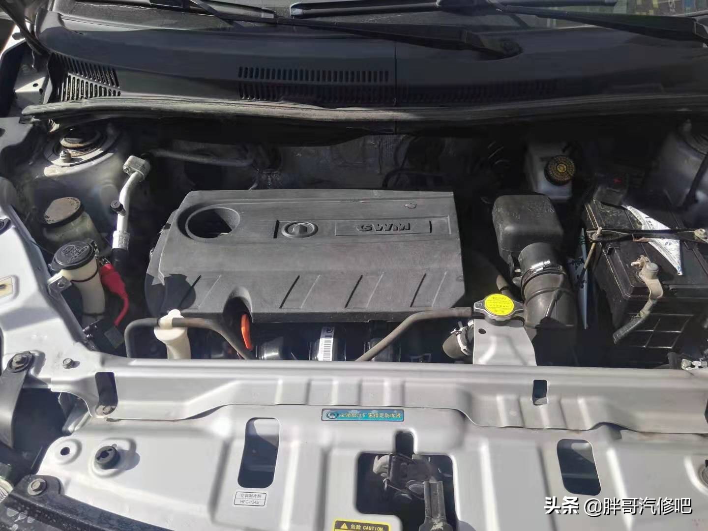 城市跨界运动小越野，马路牙子随便上，两万多元二手挂价