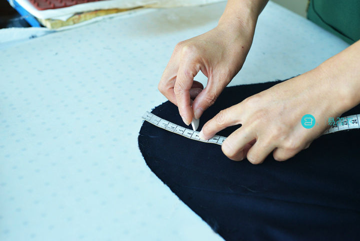 西服改袖长视频,西服改袖长多少钱