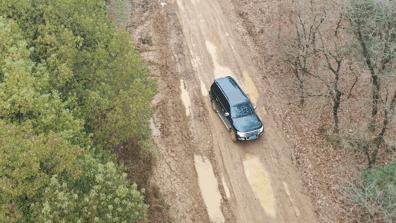 帕杰罗跑烂泥巴路,帕杰罗走山路