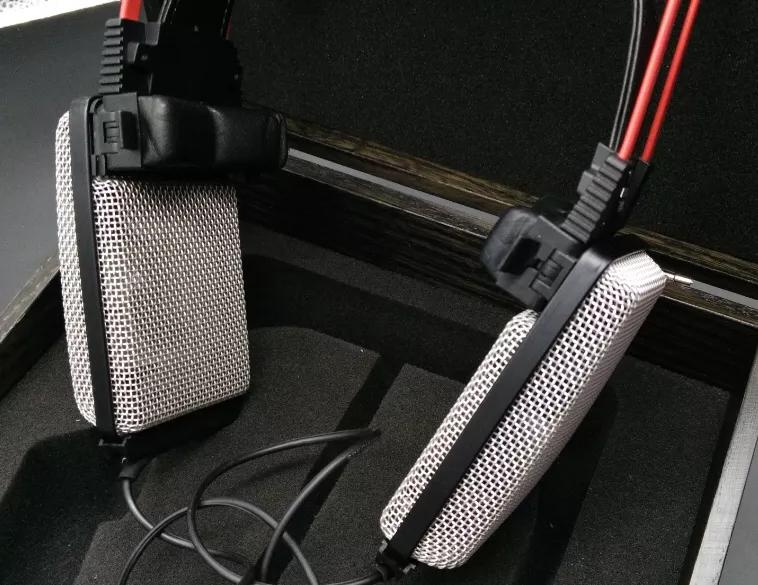 akgk501k1000,akg耳机k371和k361区别