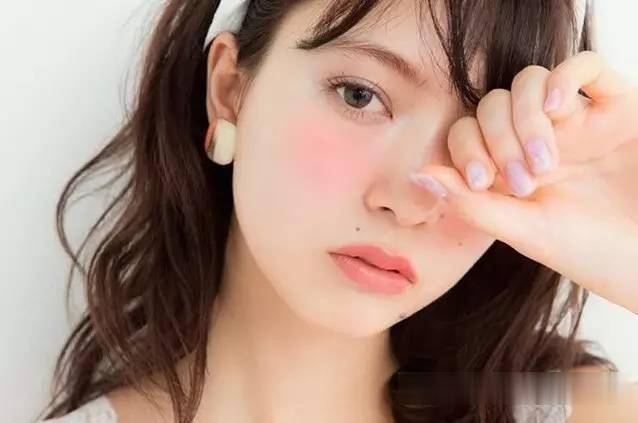 化妆镜没有补光灯怎么化妆,化妆镜子没灯怎么变成有灯