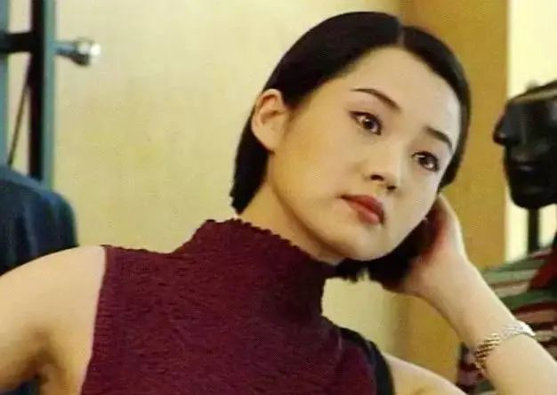 许晴52岁少女感十足,许晴52岁像25岁