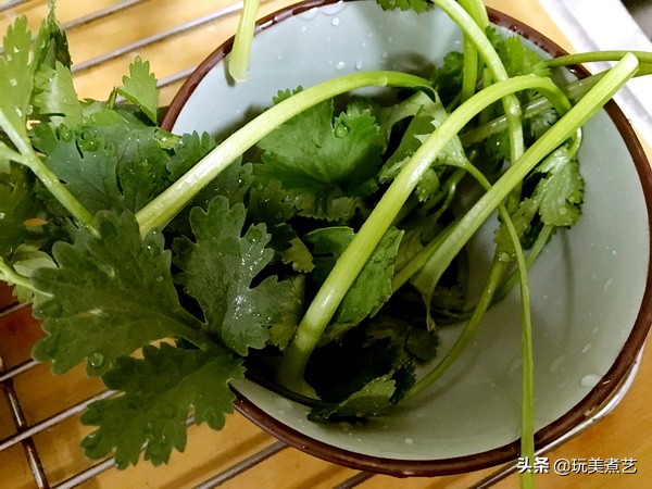 冰花饺子煎法,煎冰花饺子