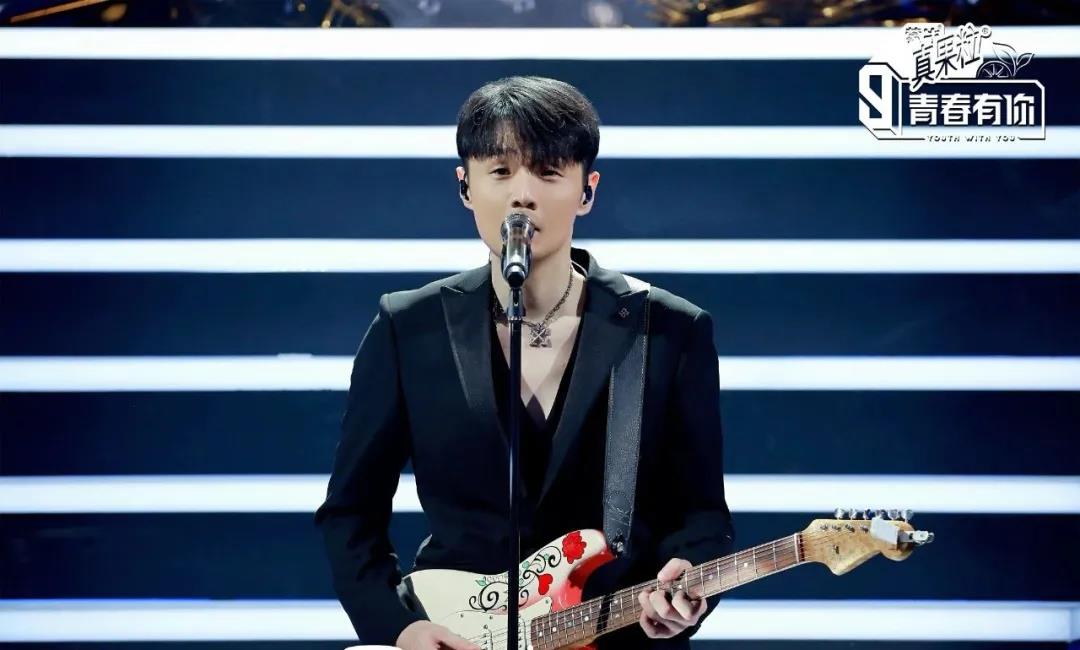 李荣浩作曲家钢琴,李荣浩作曲家吉他