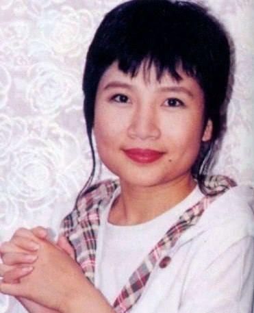 李娜青藏高原背后的故事,1997年一代歌后李娜为何会出家