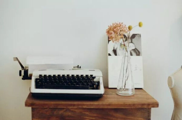 胶片机推荐自带胶卷,冷门又好用的胶片机