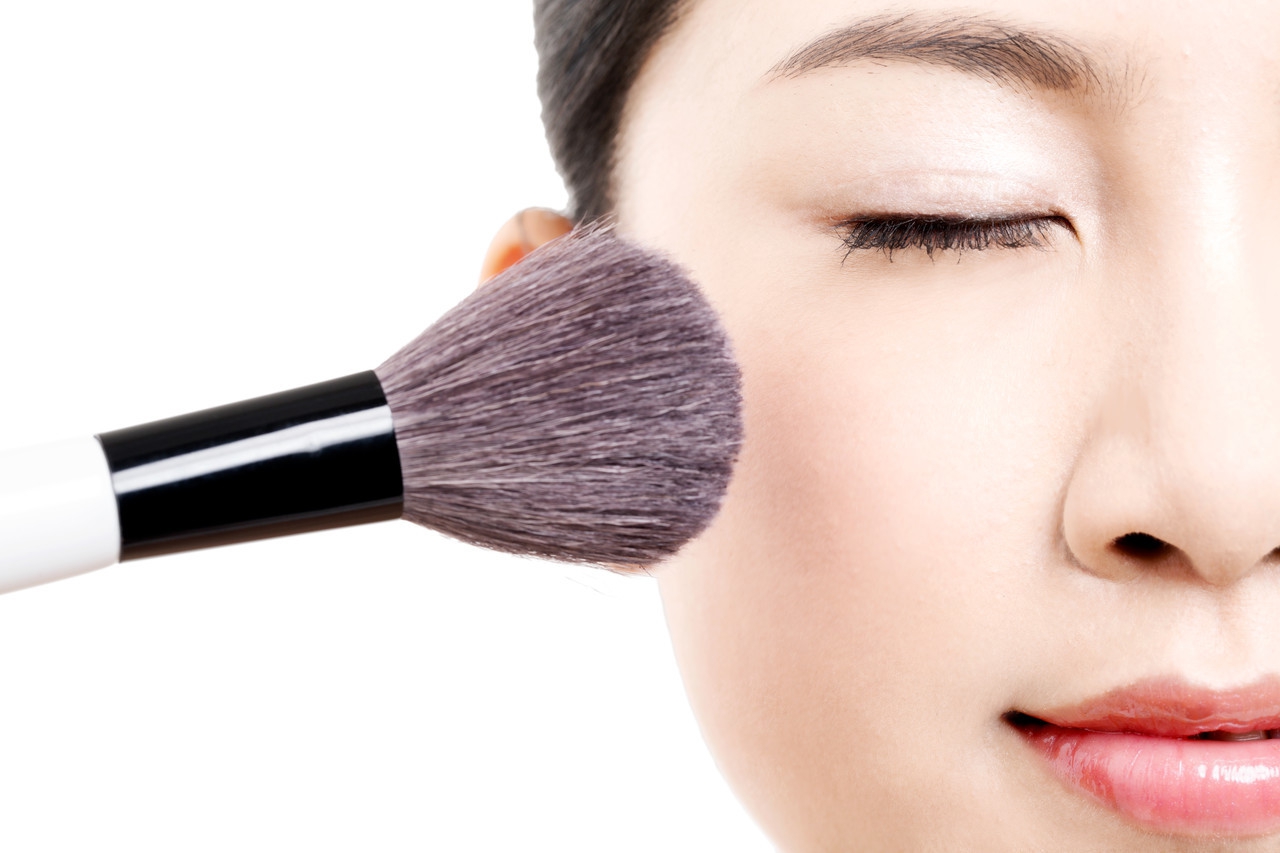 各种脸型腮红位置的正确画法,不同脸型腮红画法教案