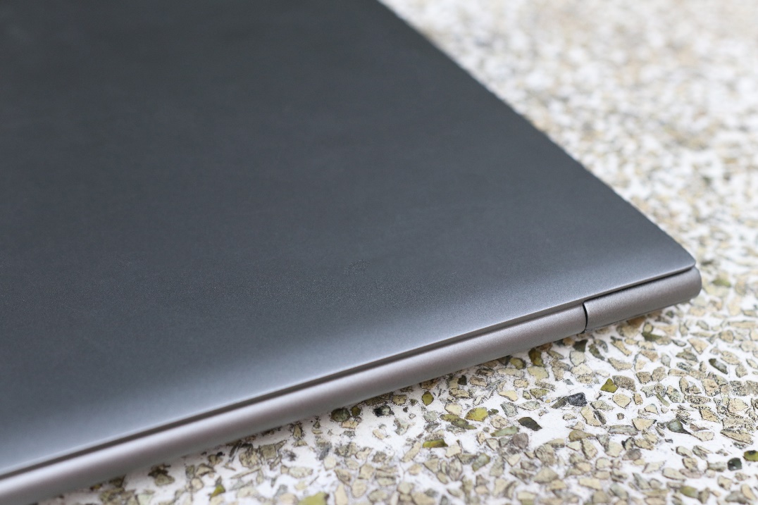 lggram172022款评测,lggram16寸和17寸哪个好