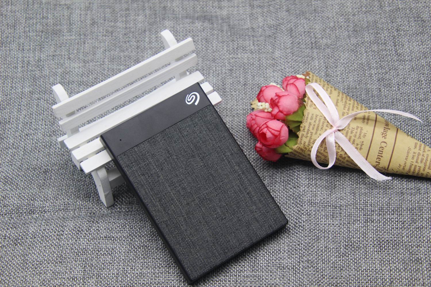 希捷锦系列移动硬盘,希捷简系列移动硬盘评测