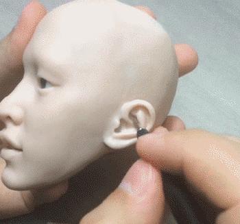 看过这位俄罗斯帅哥制作的人偶,不禁感叹:逼真得有点慎人了