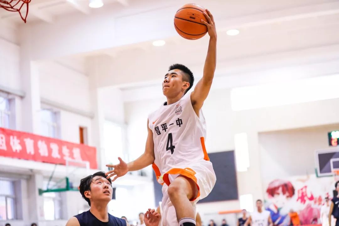 耐高22-23赛季16强,21-22赛季耐高八强