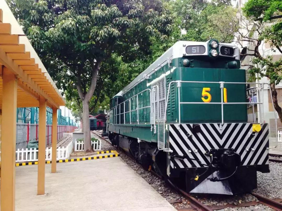 像彩色水果糖一样的香港，让人心动