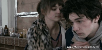 一部油管打造的美剧一看就是低成本零宣传的小破剧，却看的很爽