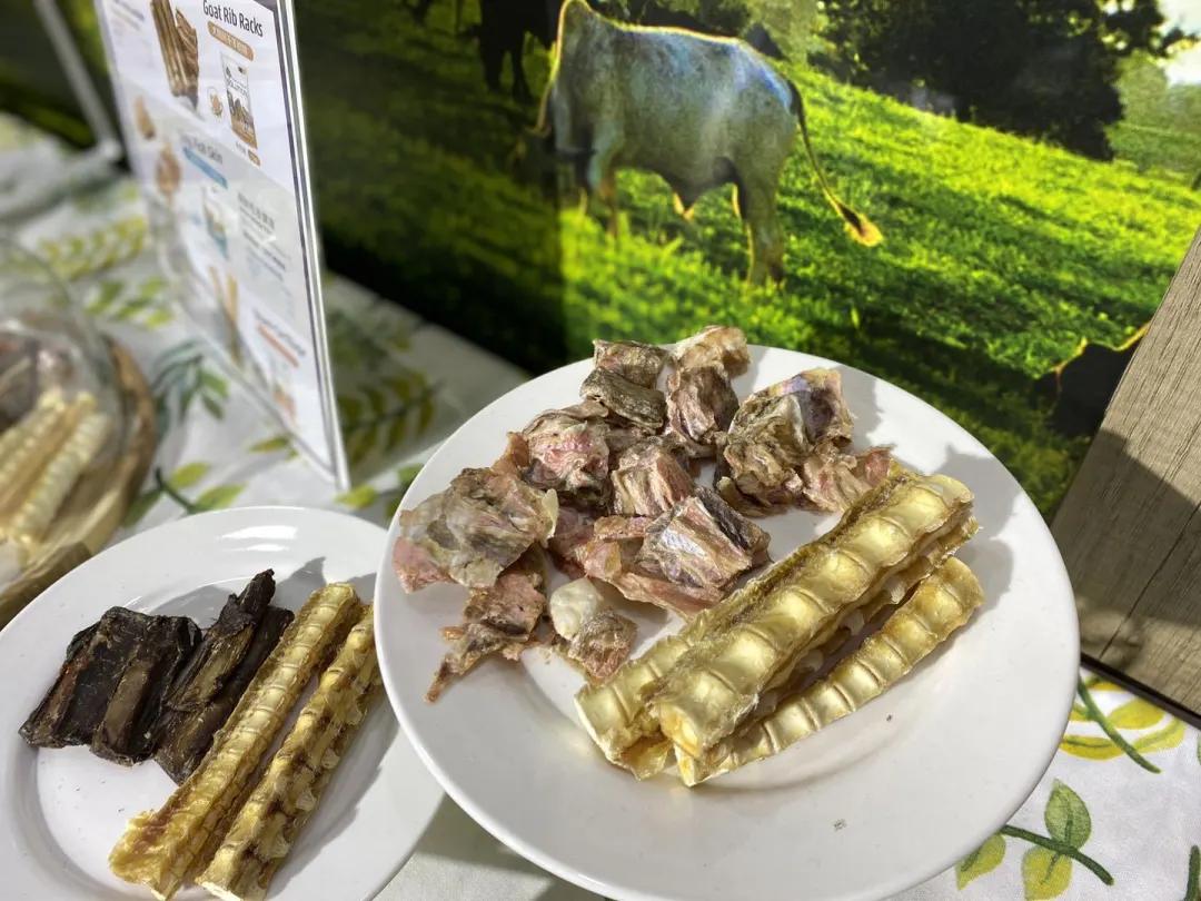 耐吉斯今年亚宠展上做了啥?挤都挤不进