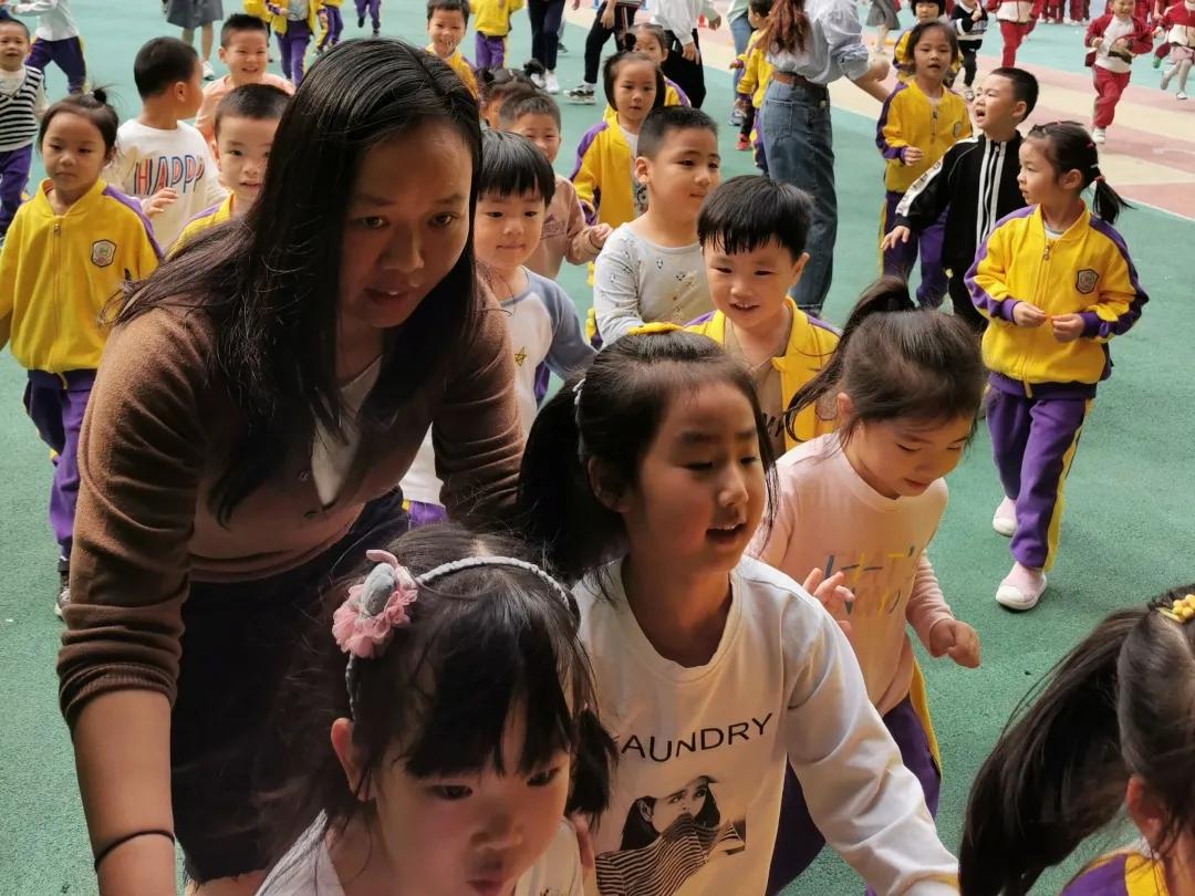 “坏人来了，怎么办？”——连江县进修校附属园防恐防暴应急疏散演练活动