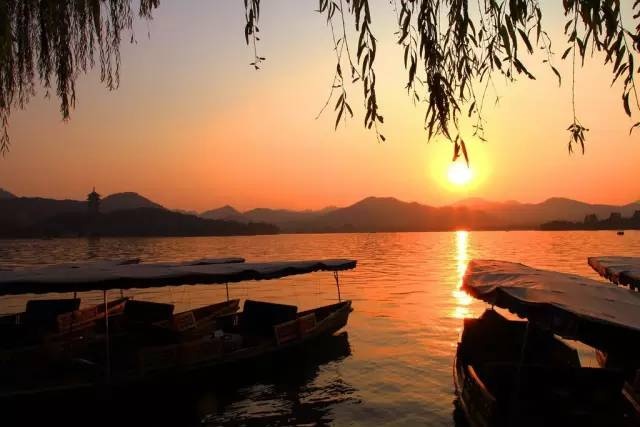 杭州旅游攻略一天游西湖,杭州旅游西湖自由行攻略