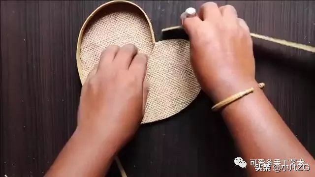 废弃的快递纸盒可以做什么,快递纸盒收纳改造方法