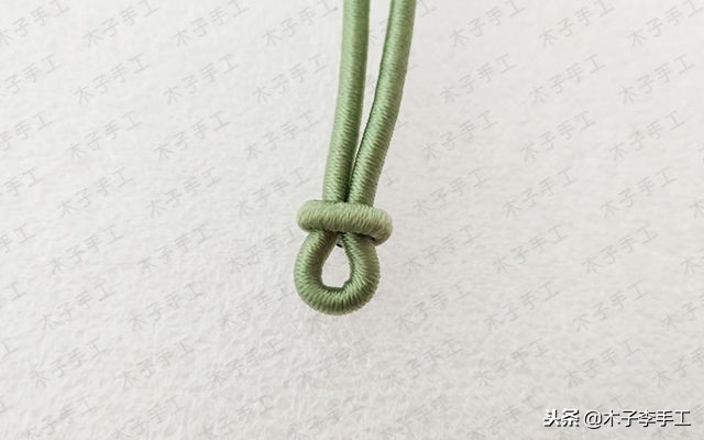 最新编绳带结花项链教程,项链绳中间花结教程