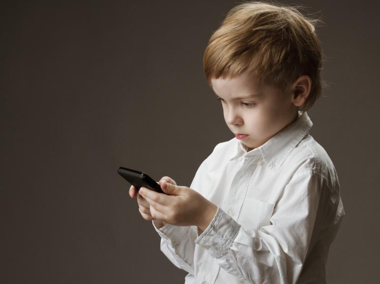 孩子沉迷游戏怎么玩比较好,孩子迷恋游戏一招搞定