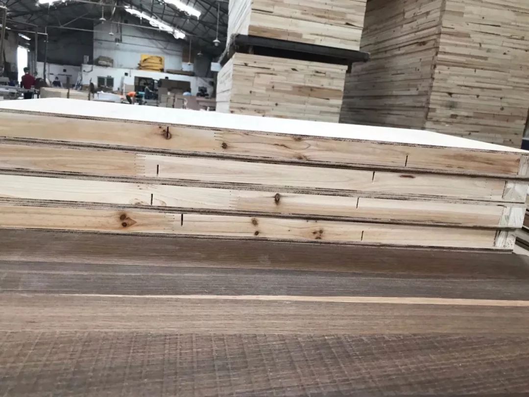 门怎么选择好看又实用木门,装修木门注意事项