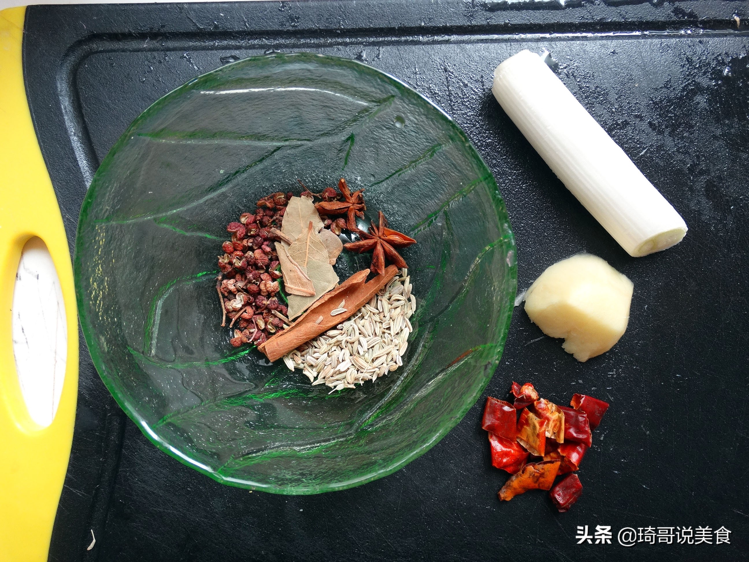 卤鸡肝蘸汁,卤鸡肝入味