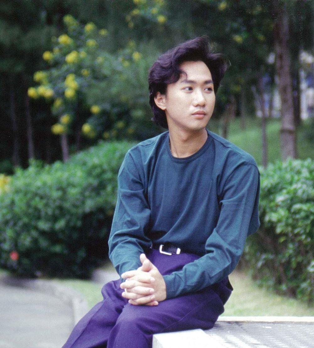 黄家驹年轻时的情史,黄家驹当年的爱情故事