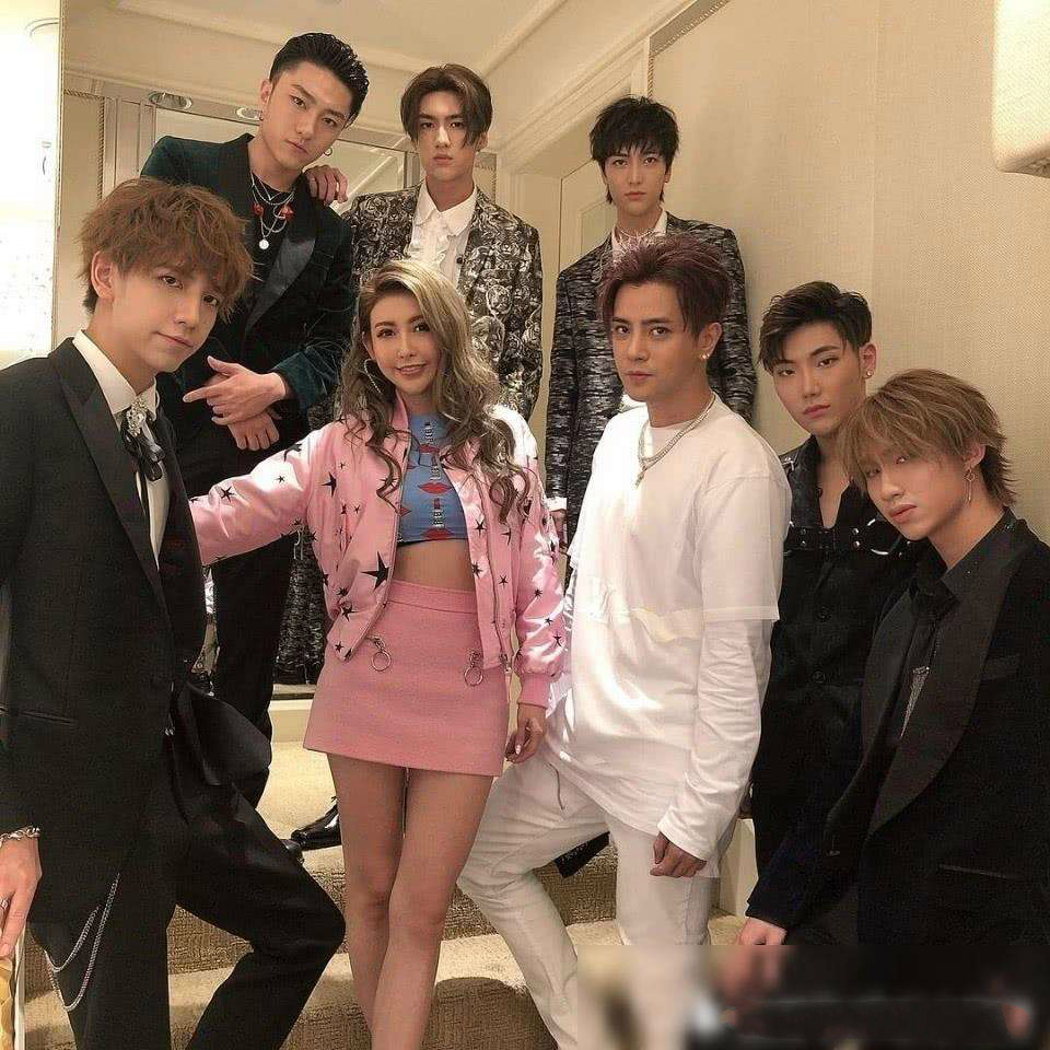 深扒罗志祥与蝴蝶姐姐,蝴蝶姐姐被爆喜欢罗志祥