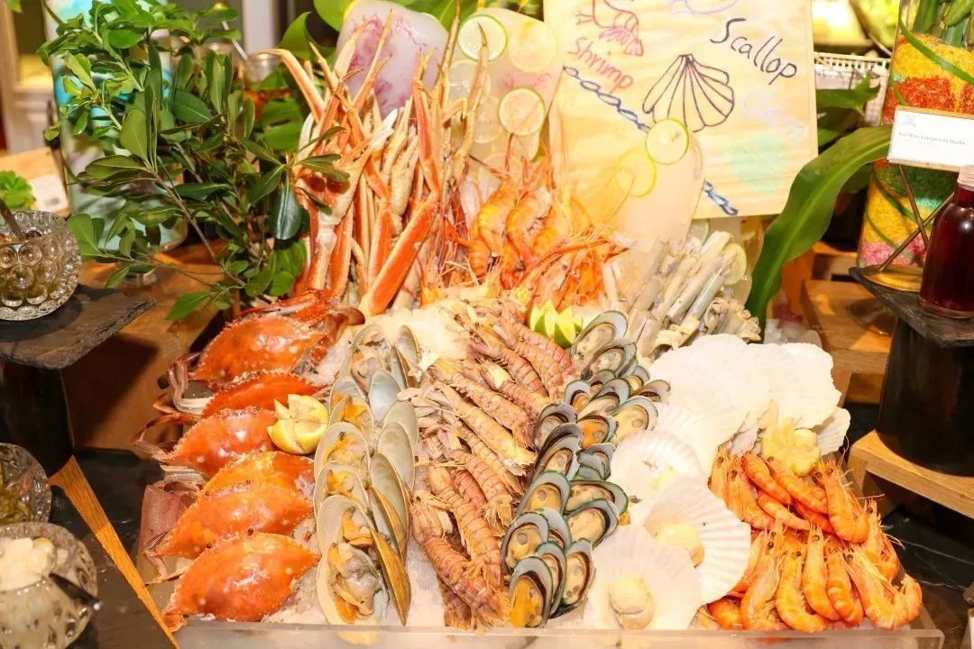 坐拥500万英镑艺术品!自助晚餐云集4家餐厅精华菜!