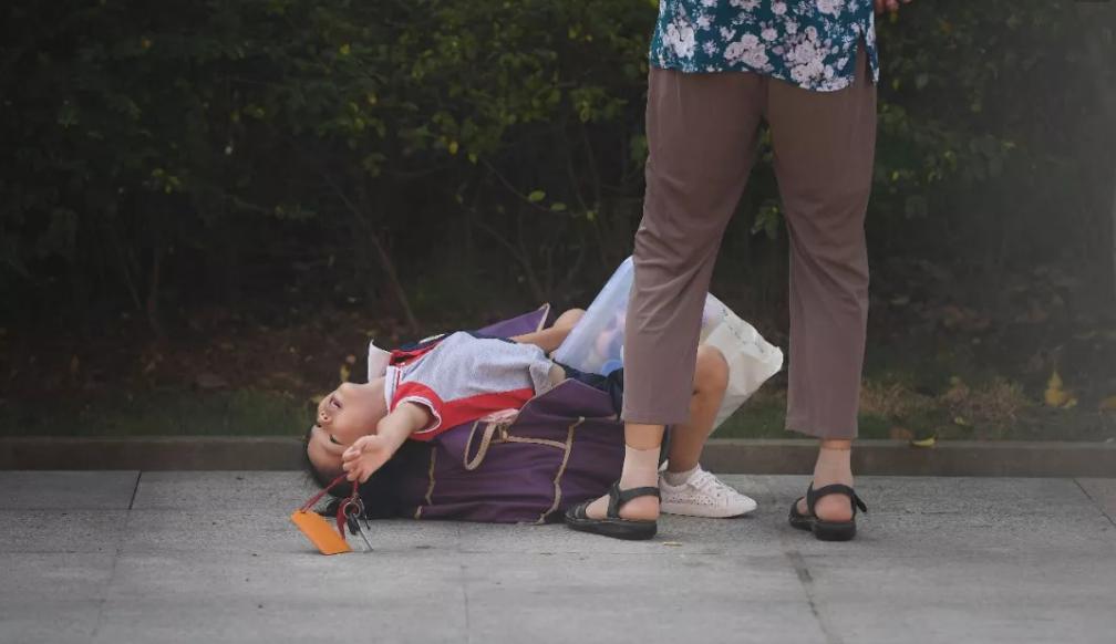 孩子被宠坏四个表现,孩子被宠坏十种表现