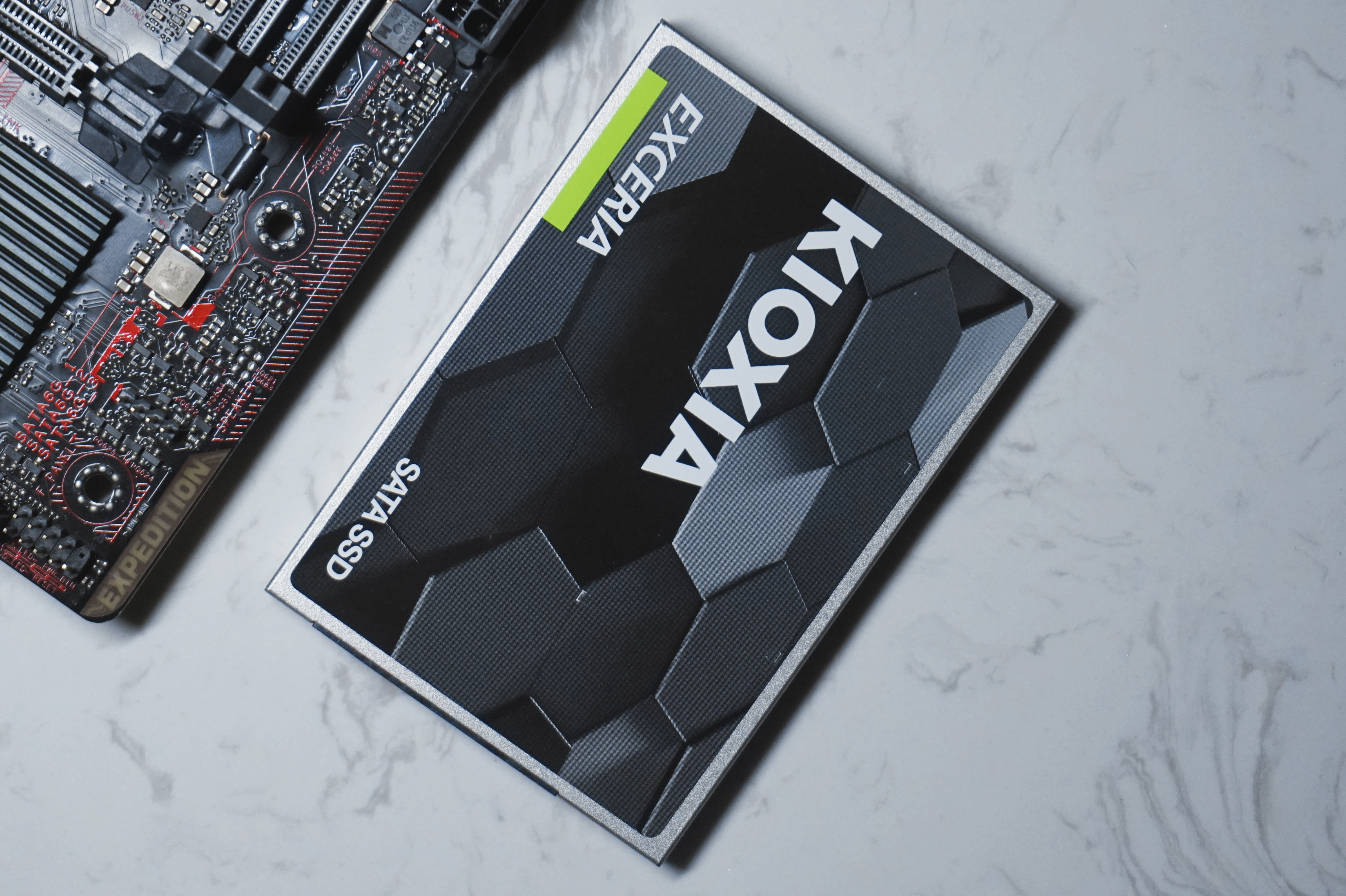 东芝铠侠rc20固态怎么样,东芝铠侠固态硬盘