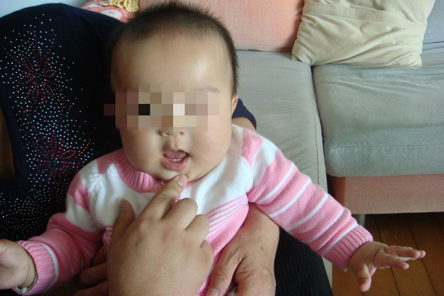 孩子经常嘴里有臭味怎么回事,小孩不爱刷牙嘴巴臭正常吗