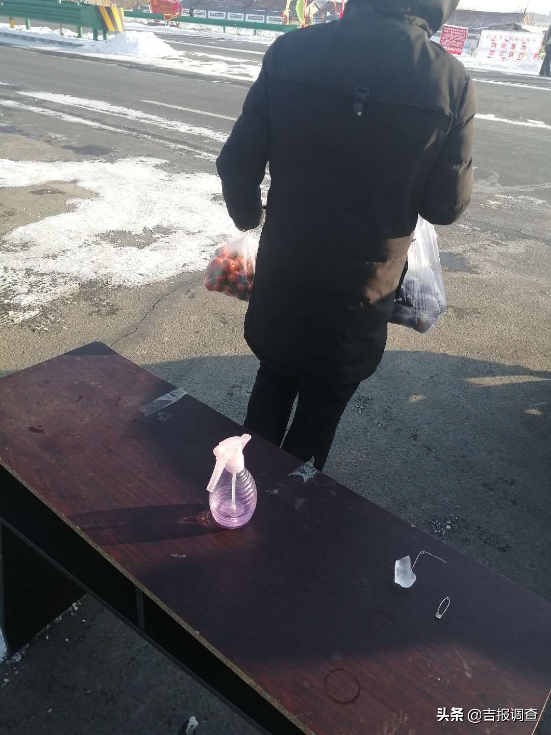 东丰县大兴镇安胜村农民*党**员朱天军：助力疫情防控，变身代购小哥