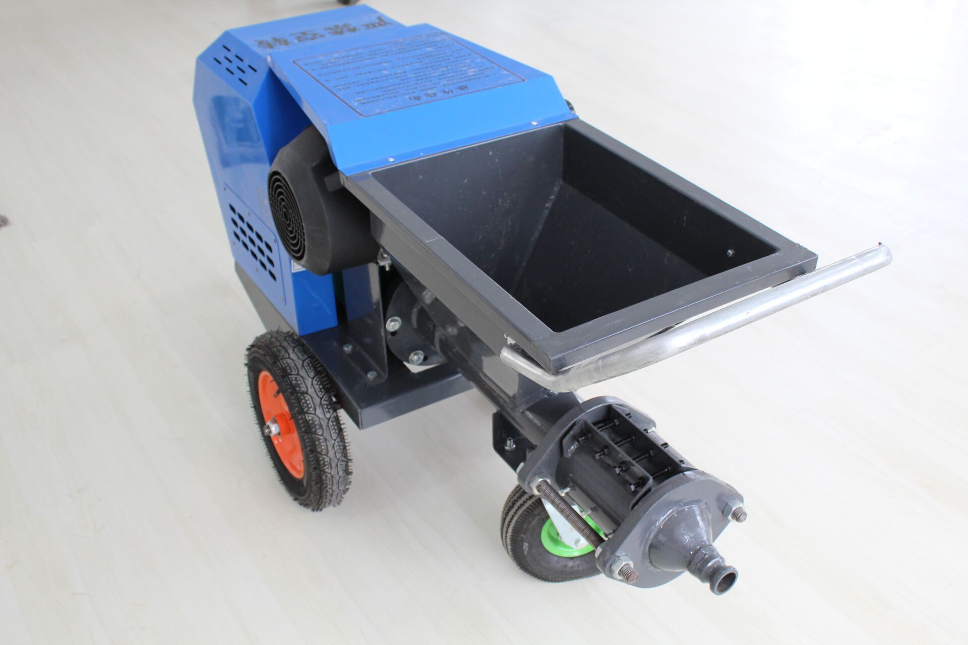 建筑小帮手,建筑小帮手合成