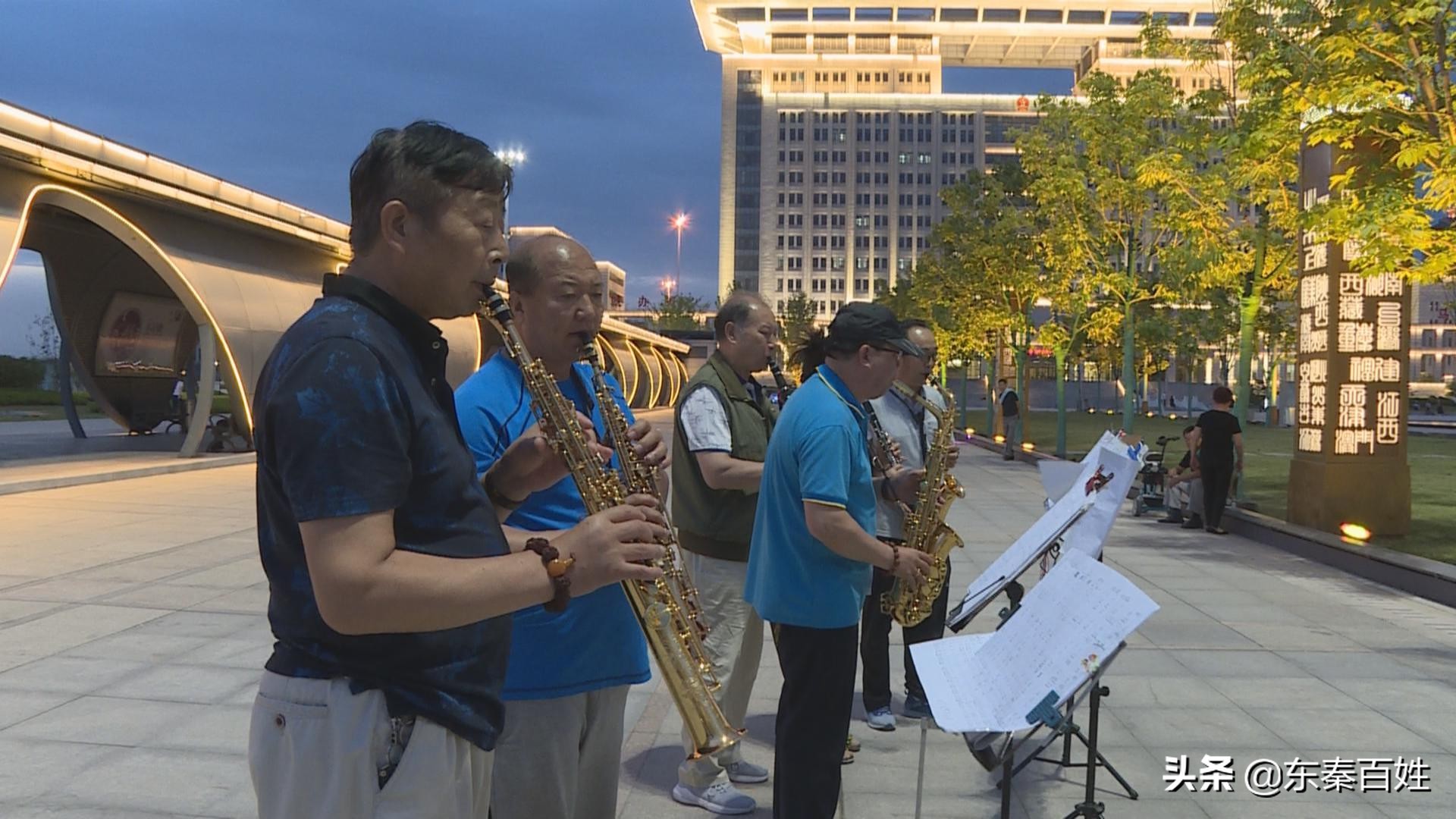 闊崇埍鑰屾潵涓虹埍鍙戝0,钀ㄥ厠鏂惞濂忎腑鍥藉ぇ鑸炲彴