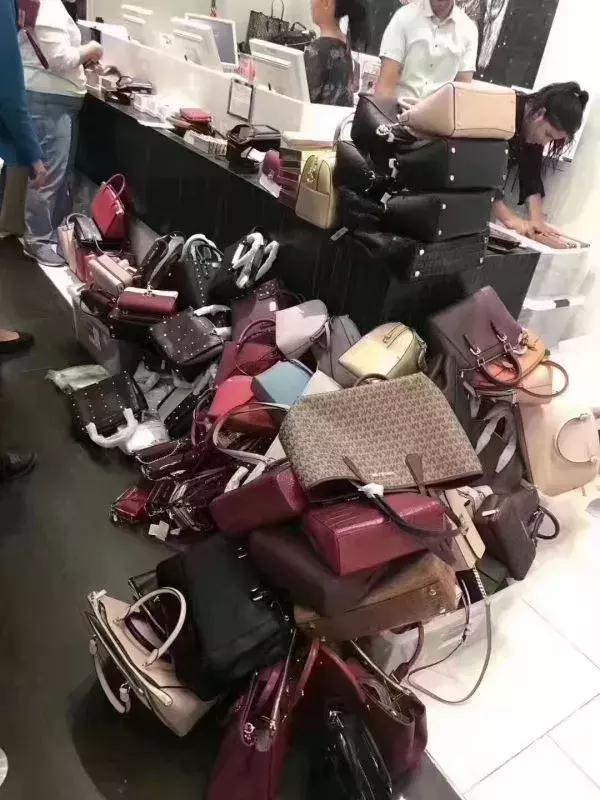 去奥特莱斯能买什么,在奥特莱斯买到残次品怎么办