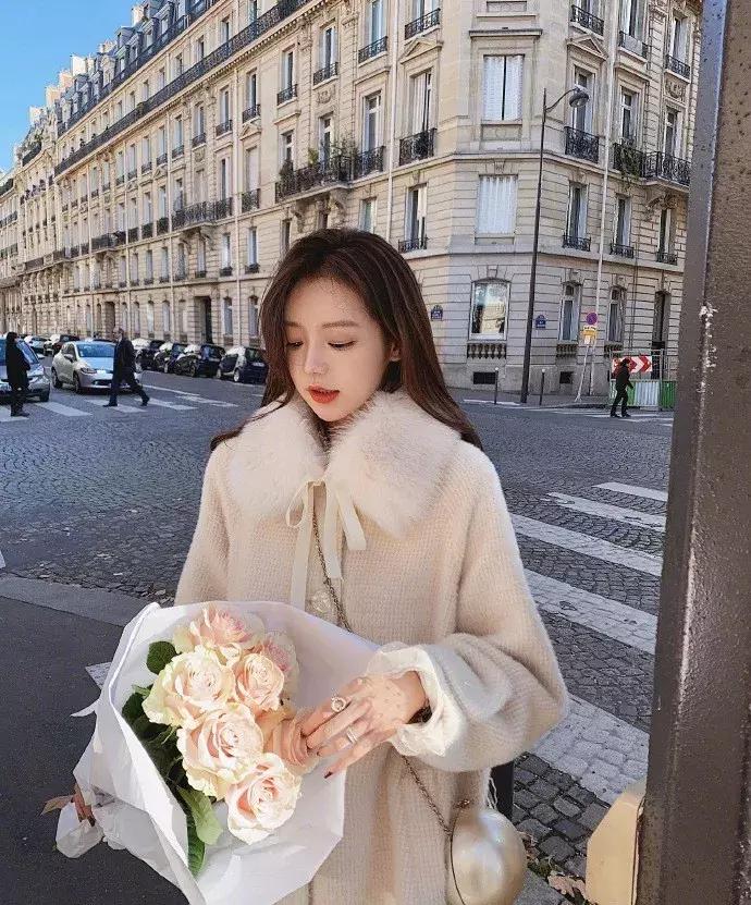 同一件衣服网红店的售价惊为天人？网红店的水有多深...